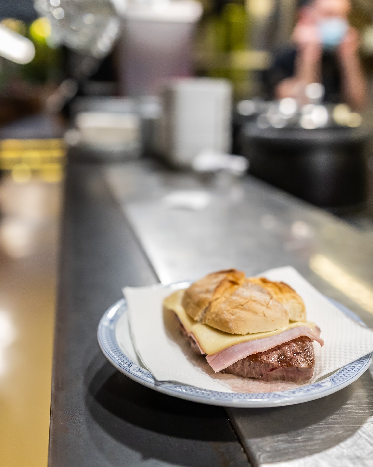 Prego Pão de Lombo